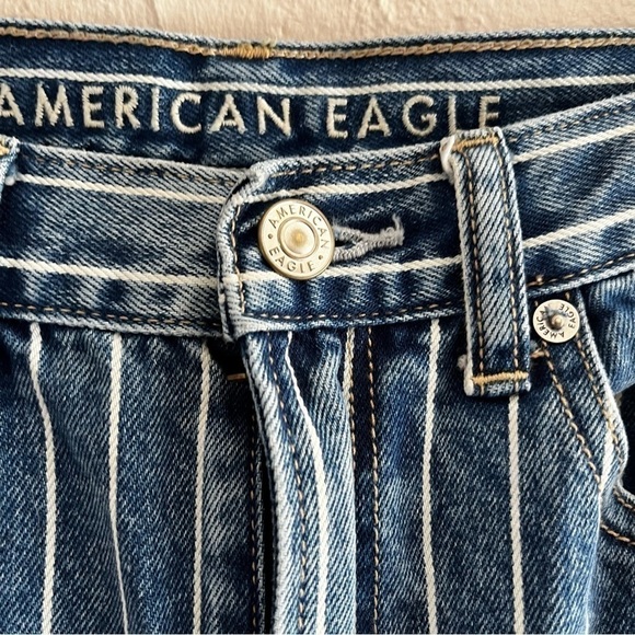 AMERICAN Eagle Pinstripe Jeans size 2 - Picture 3 of 6